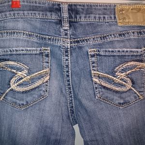 Women's jeans